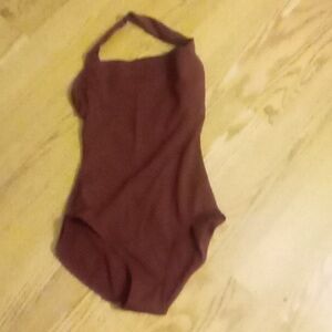 Capezio adult medium nylon spandex maroon leotard